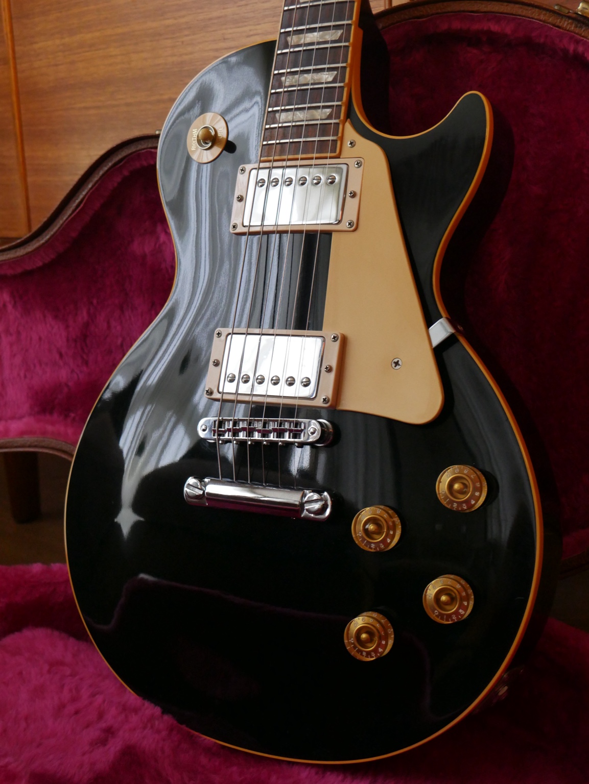 1994 Gibson Les Paul Standard Ebony, photo 2