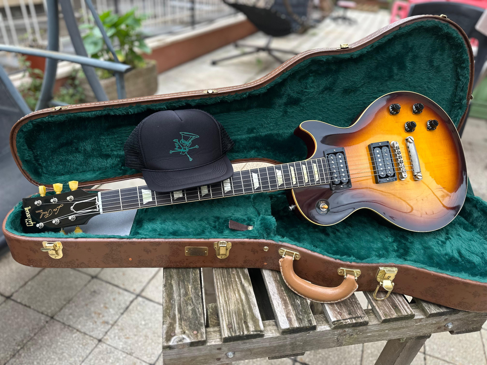Additional view of the Brazilian Dream Les Paul, photo 5
