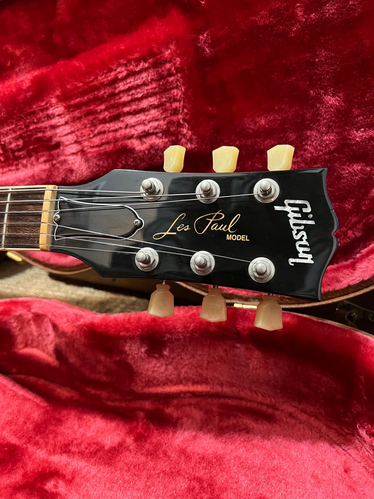 Gibson Slash ''Victoria'' Les Paul Standard Goldtop, photo 6